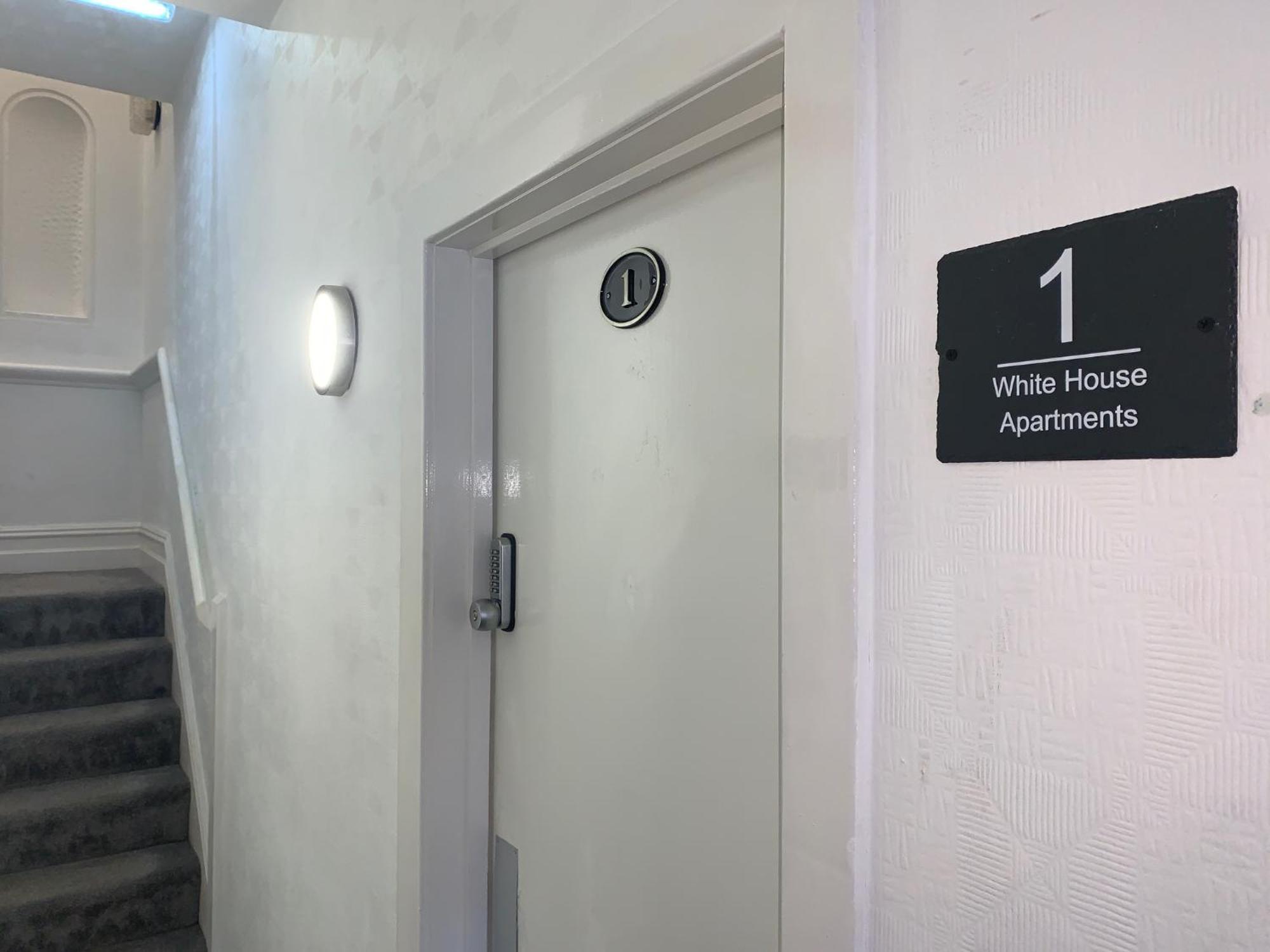 The Whitehouse Holiday Apartments Blackpool Kültér fotó